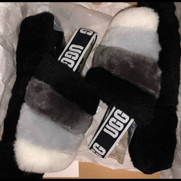 Ugh sandals - Picture 1 of 1